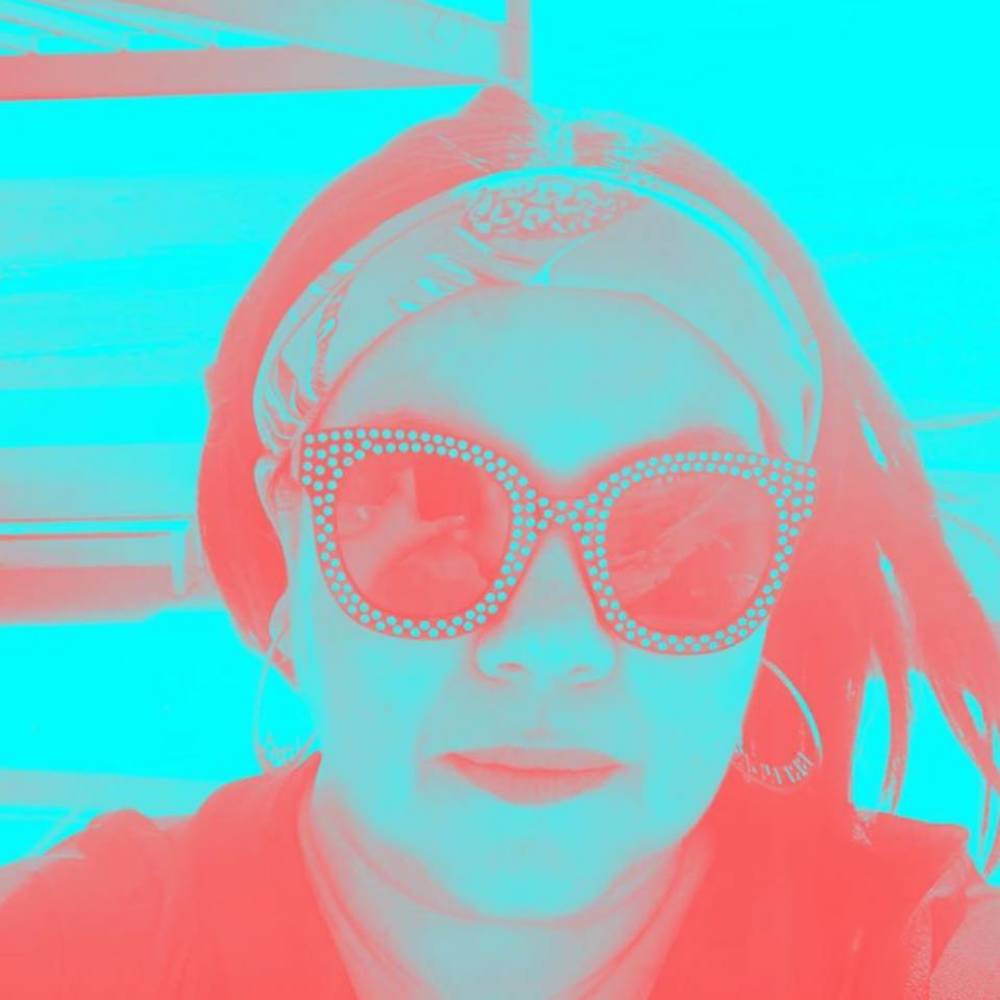 Meet your Posher, Brenda v.